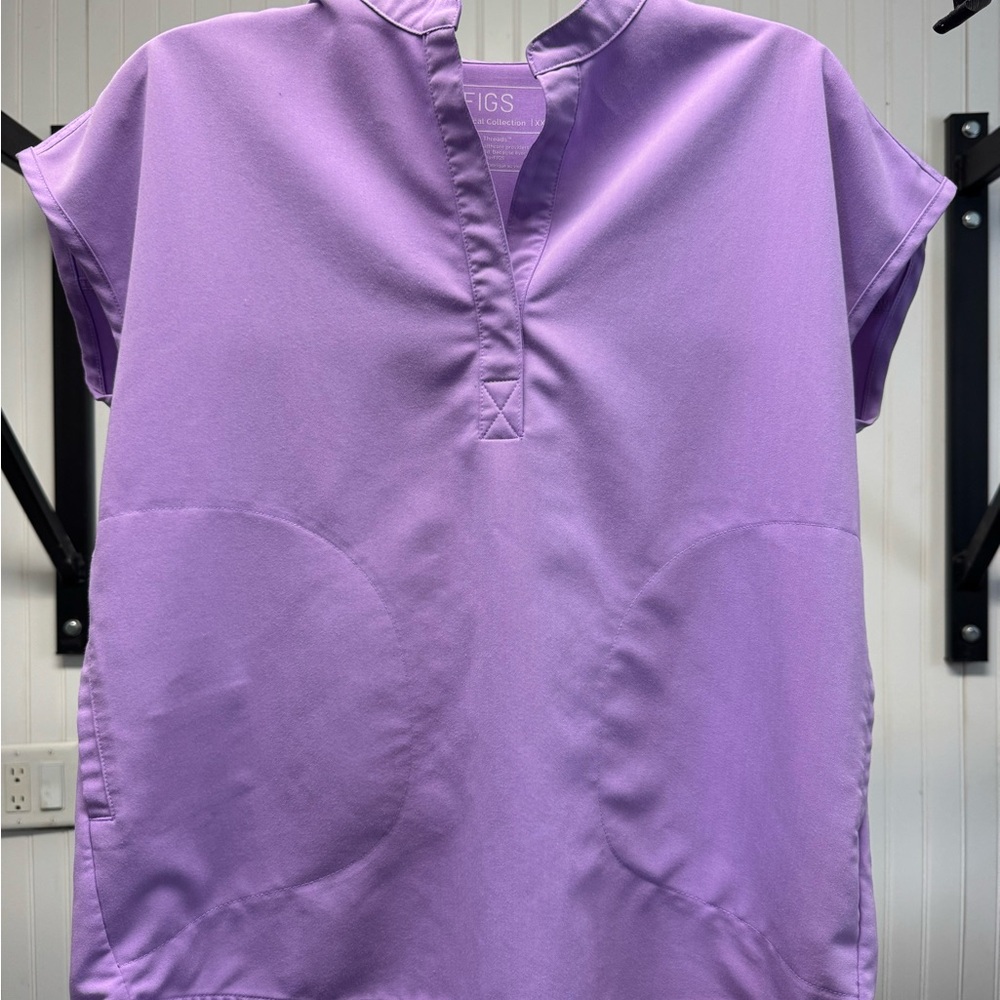 Rafaela Oversize Scrub Top